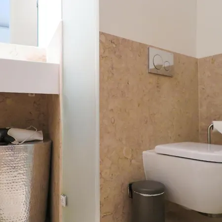 Chiado Riverside Modern Stylish Apartament