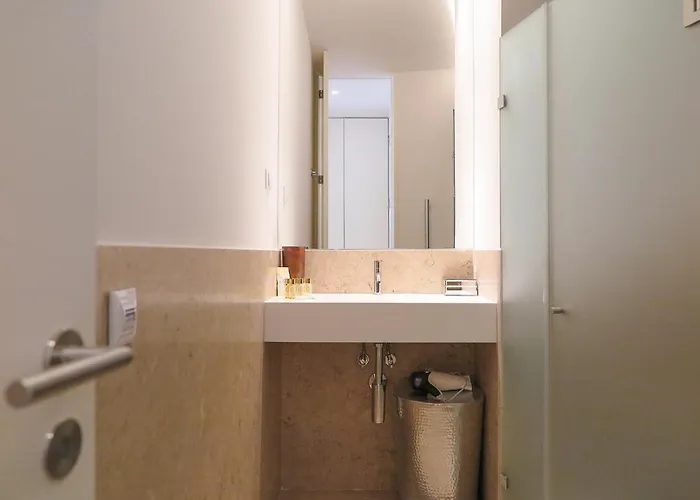 Chiado Riverside Modern Stylish Daire Lisboa