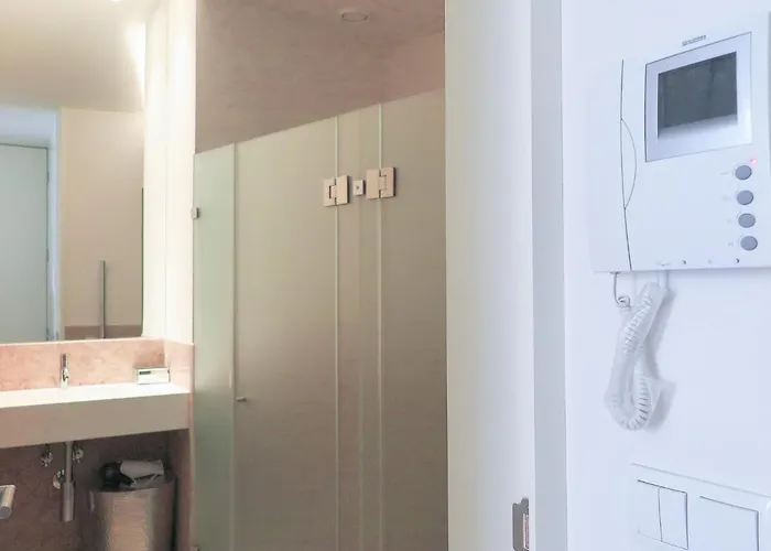 Chiado Riverside Modern Stylish Lisboa